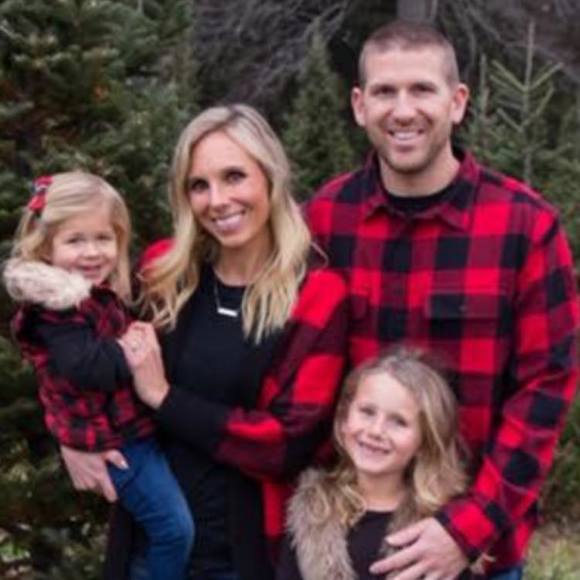 Meet your Posher, Tyler - Picture 1 of 1